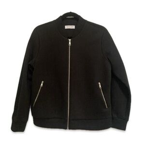 Everlane Classic Black Jacket bomber jacket
Size small